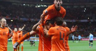 Trentadue anni dopo l'Olanda conquista di nuovo la finale