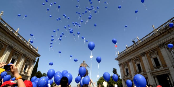 palloncini festa europa