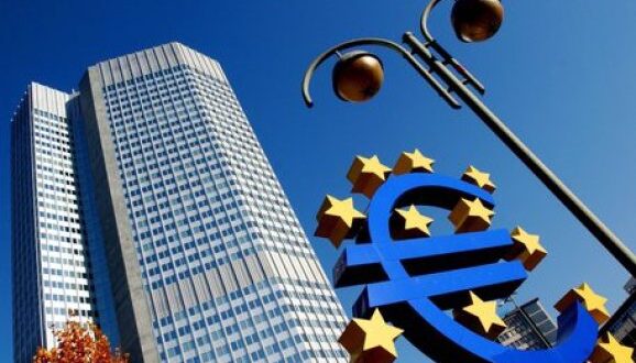 La BCE apre all’euro digitale, la moneta in forma elettronica