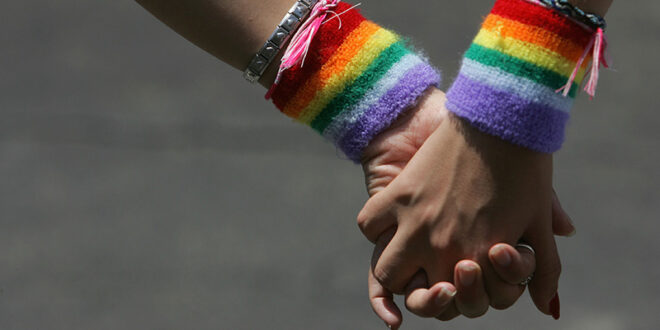 Approvata alla Camera la legge contro l’omotransfobia