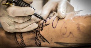 Nuove regole per tatuaggi e trucco permanente