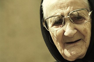 Anziana di Progetto P.E.R.D.A.S. : i segreti della longevità a Perdasdefogu