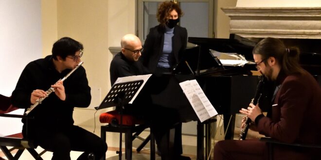 Sabato 18 febbraio al Teatro Massimo di Cagliari sarà rappresentata l’opera comica “La locandiera, Musicape e il Giovin Signore”