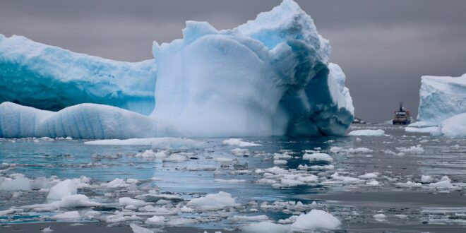 antarctica ghiaccio