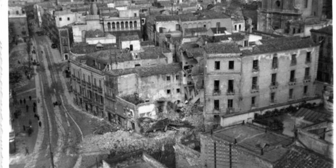 cagliari bombardata Cagliari e la guerra nel 1943 Mem